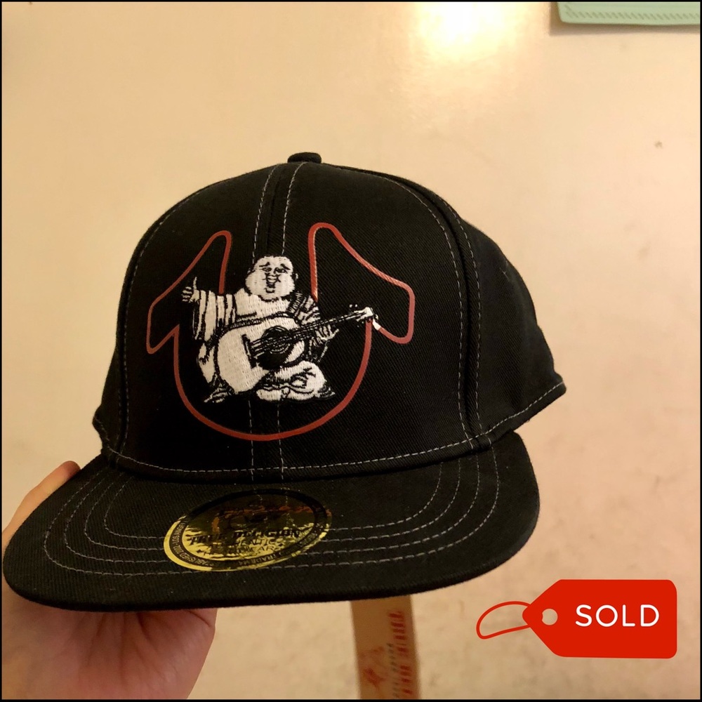 **SOLD**True Religion Unisex Buddha Horseshoe